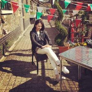 KARA, Jiyoung, London, Instagram
